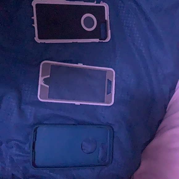 IPhone 7 Plus it’s unlocked - Picture 3 of 11